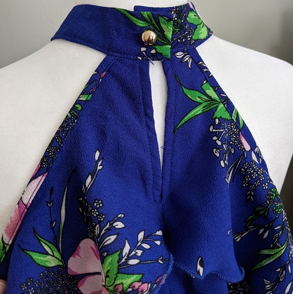 Floral cold shoulder ruffle blouse - Picture 4 of 7